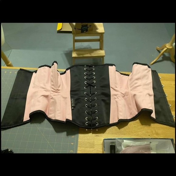 What Katie Did Vamp Extreme Corset - NWOT - Picture 6 of 6